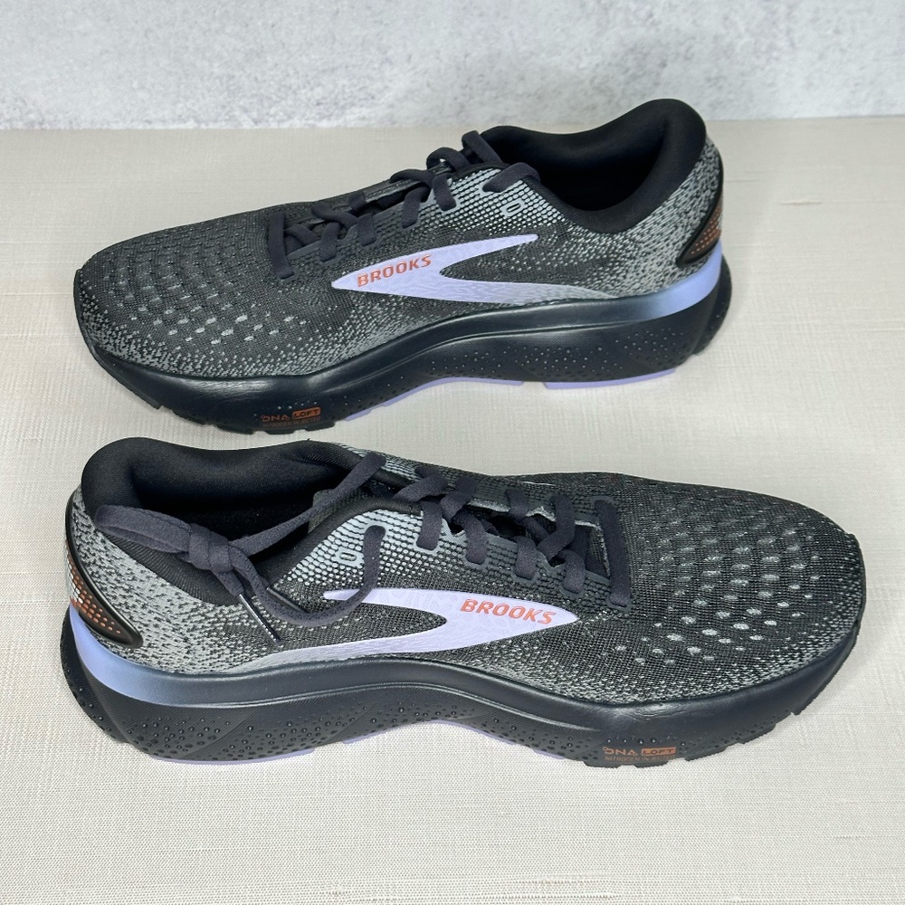 BRAND NEW Brooks Ghost 16 Women's Size 8 Ebony/Lavender/Copper